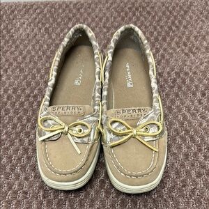 Sperry Tan Moccasin Boat Shoes with Bow Laces